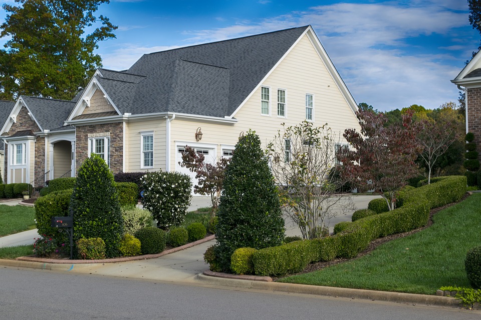 Improve Curb Appeal On A Budget